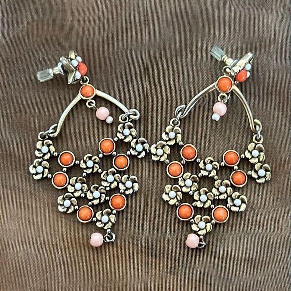Floral Beaded Chandelier Earrings! - Picture 6 of 11